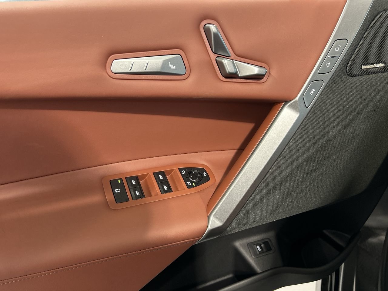 2026 BMW IX XDrive45, Toronto, Cash