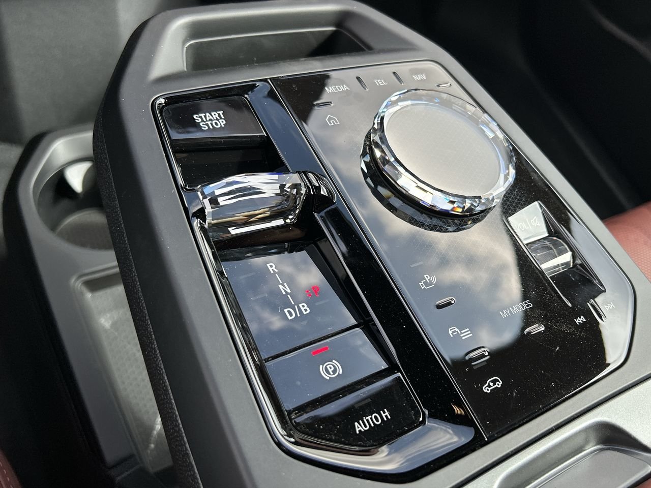 2026 BMW IX M70 xDrive, Toronto, Cash