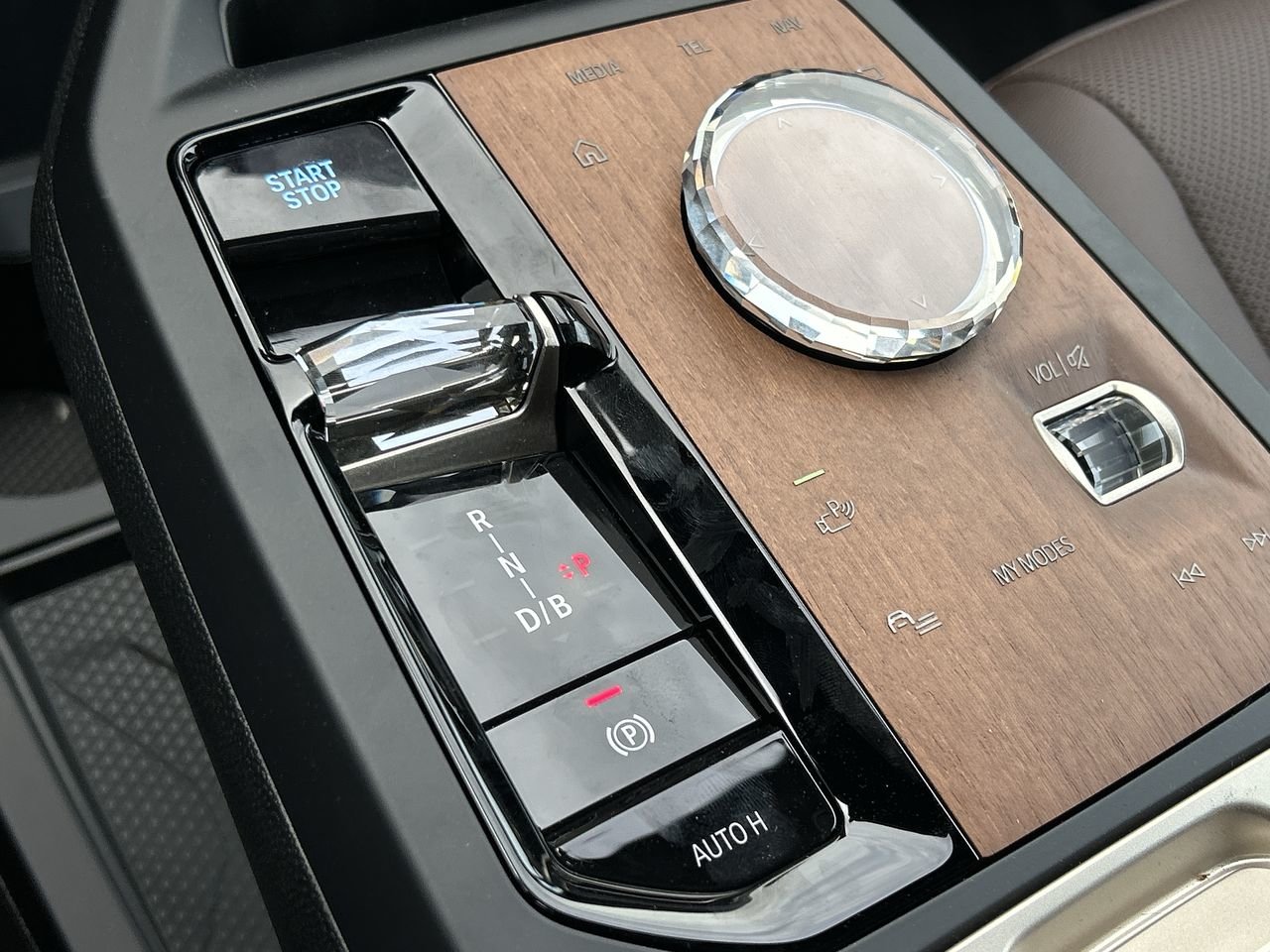 2026 BMW IX XDrive45, Toronto, Cash