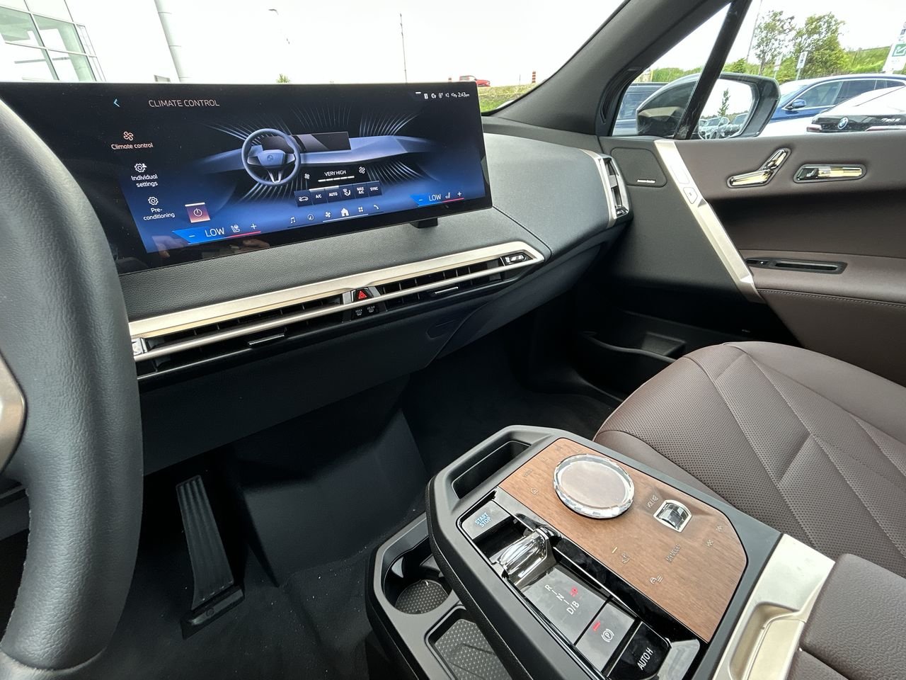 2026 BMW IX XDrive45, Toronto, Cash