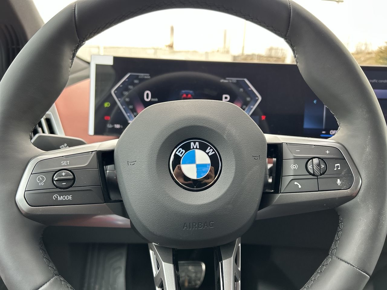 2026 BMW iX xDrive60, 多伦多, 全款车