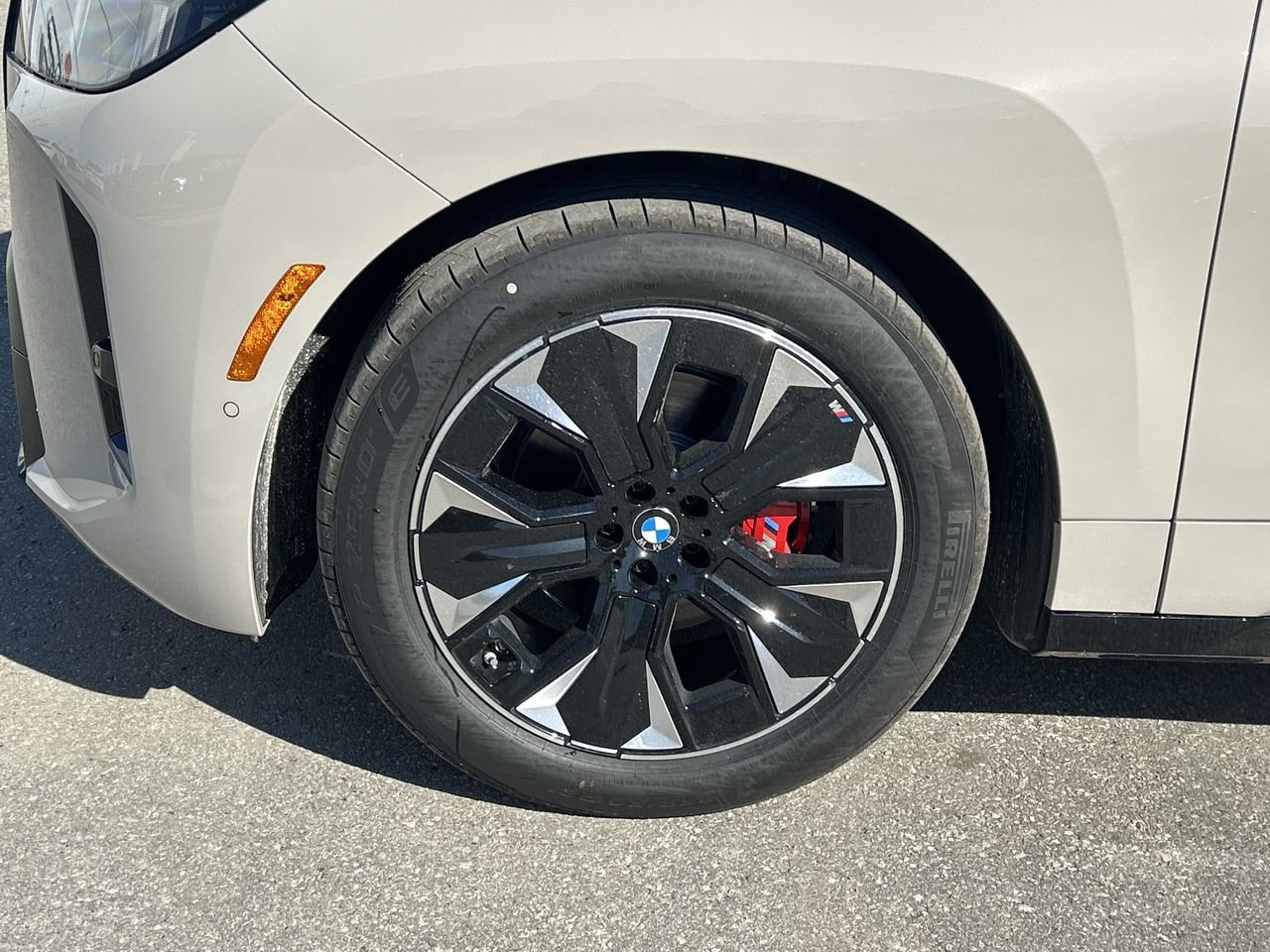 2026 BMW iX xDrive60, Toronto, Cash