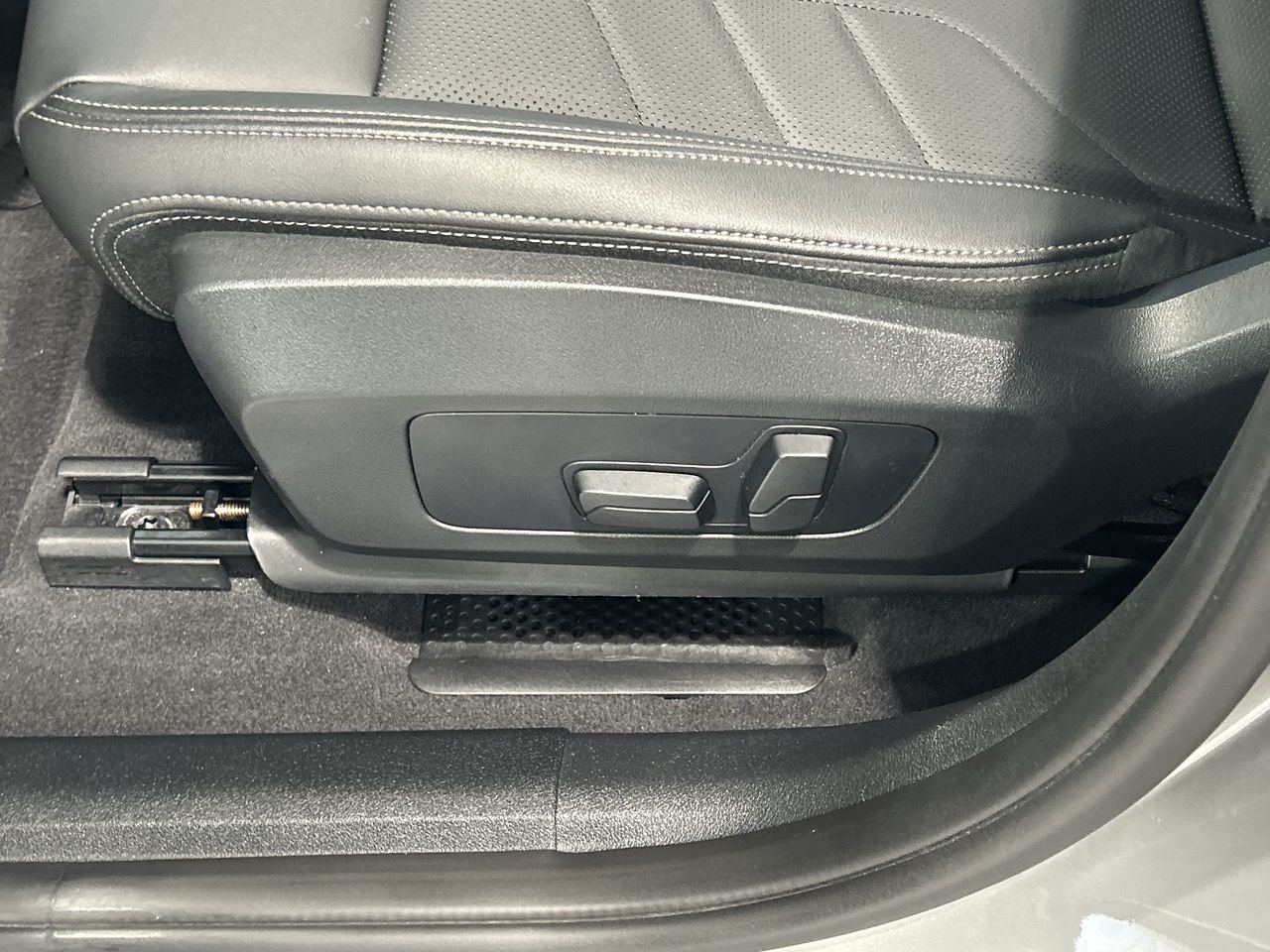2023 BMW X1 XDrive28i | xLine | Enhanced Package, 多伦多, 全款车