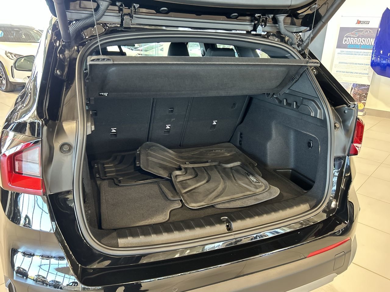 2023 BMW X1 XDrive28i | Essential Package, 多伦多, 全款车