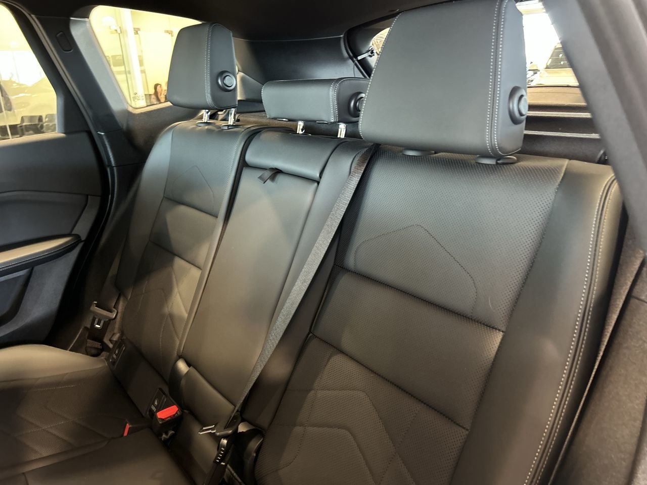 2023 BMW X1 XDrive28i | Essential Package, 多伦多, 全款车