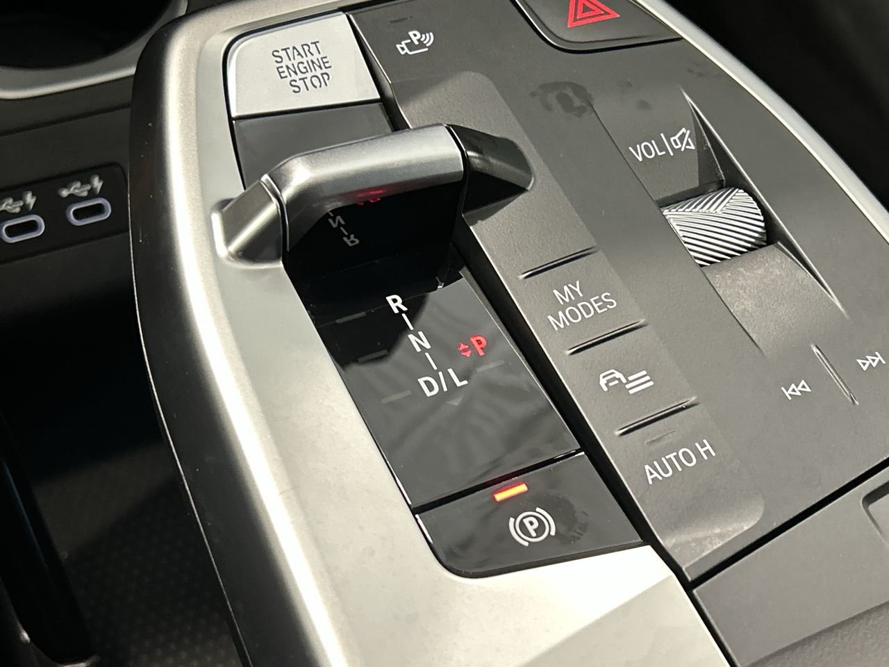 2023 BMW X1 XDrive28i | Essential Package, 多伦多, 全款车
