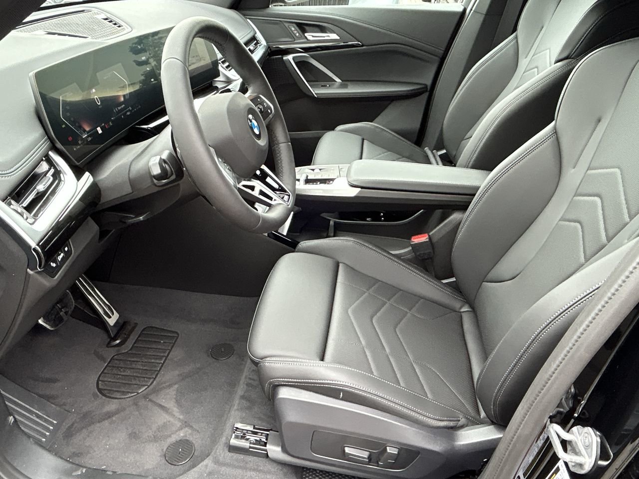 2025 BMW X1 XDrive28i, Toronto, Cash