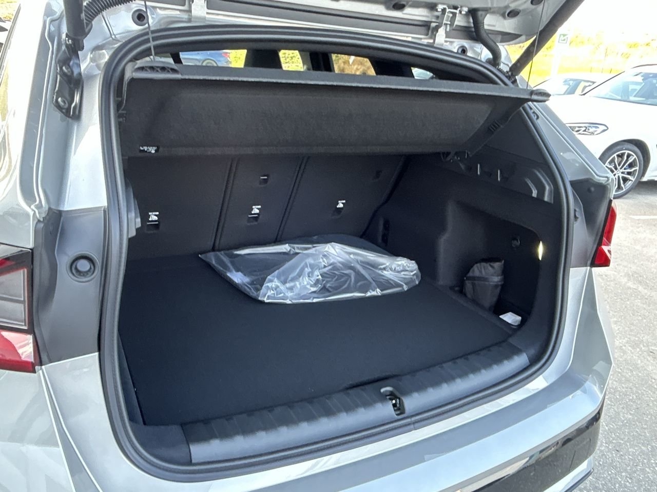2025 BMW X1 XDrive28i, Toronto, Cash