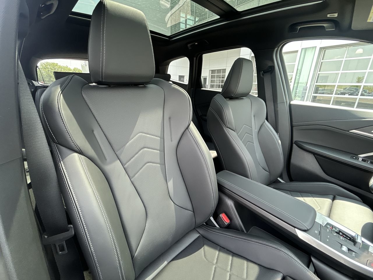 2025 BMW X1 XDrive28i M Sport Edition, Toronto, Cash