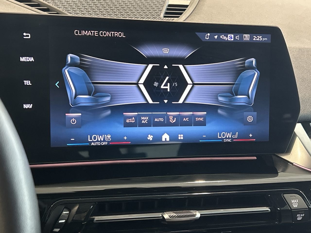 2025 BMW X1 XDrive28i | Essential Package, 多伦多, 全款车