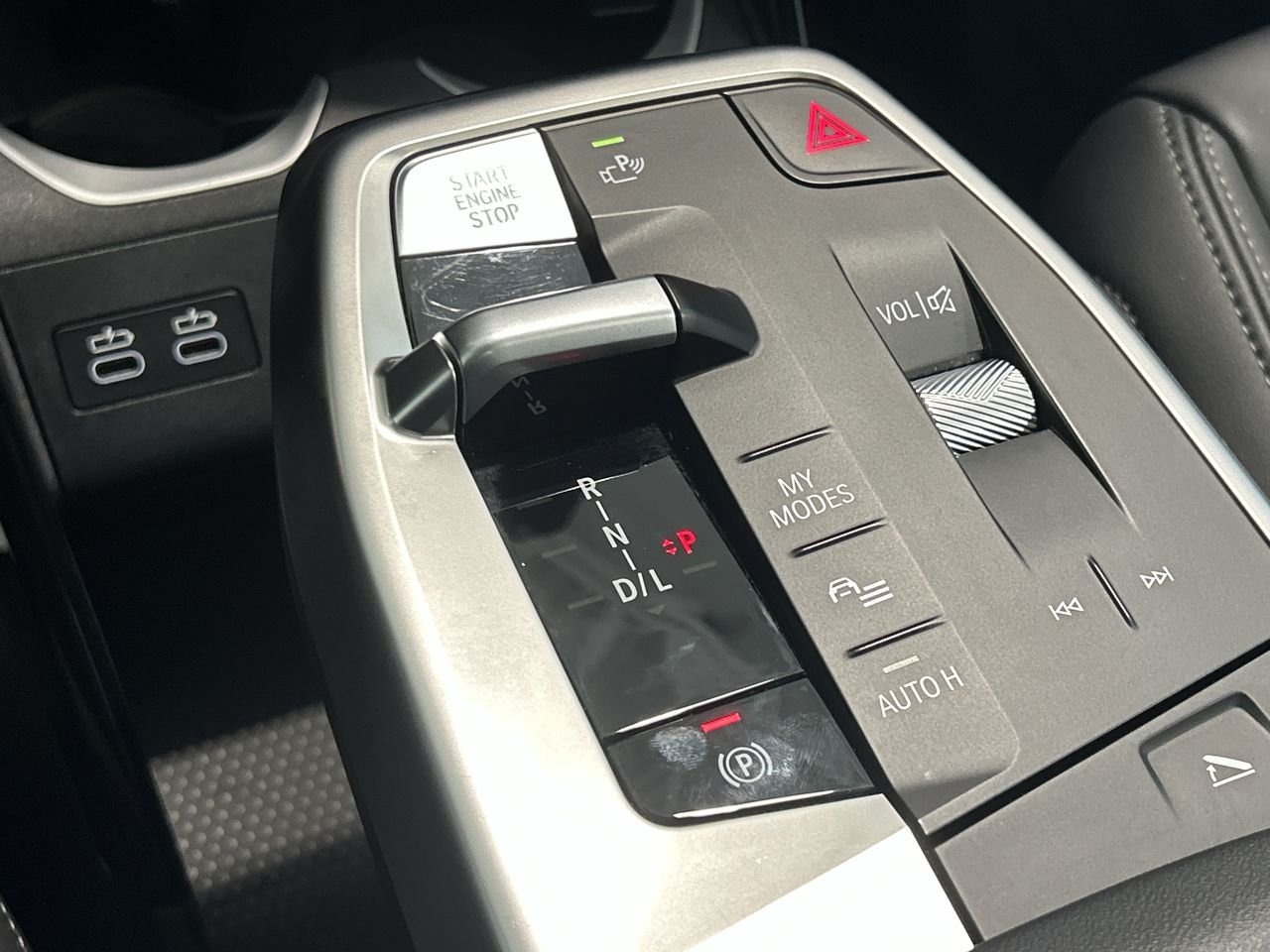 2025 BMW X1 XDrive28i | Essential Package, 多伦多, 全款车