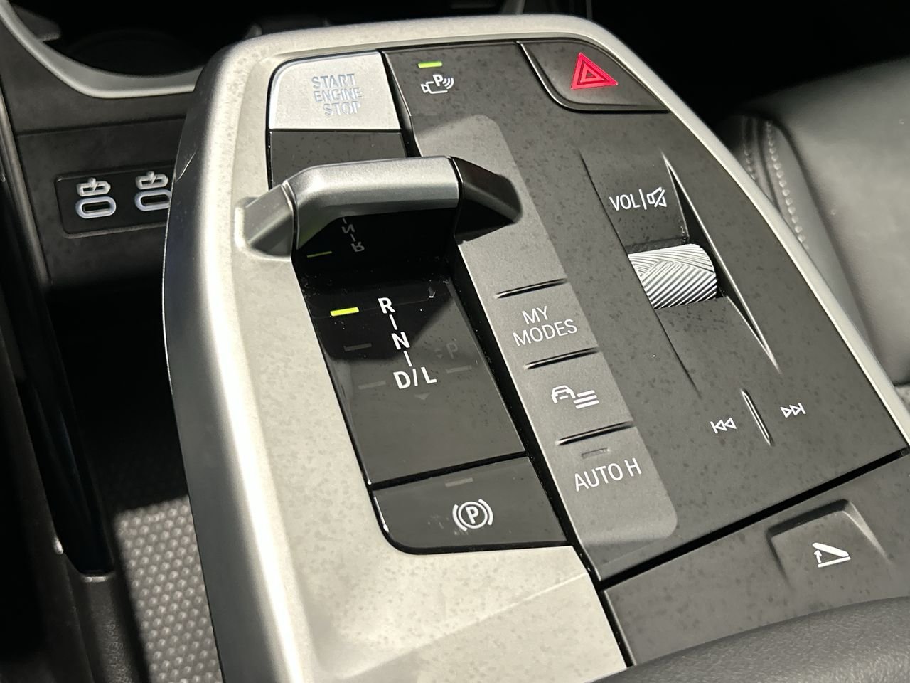 2025 BMW X1 XDrive28i | Essential Package, Toronto, Cash