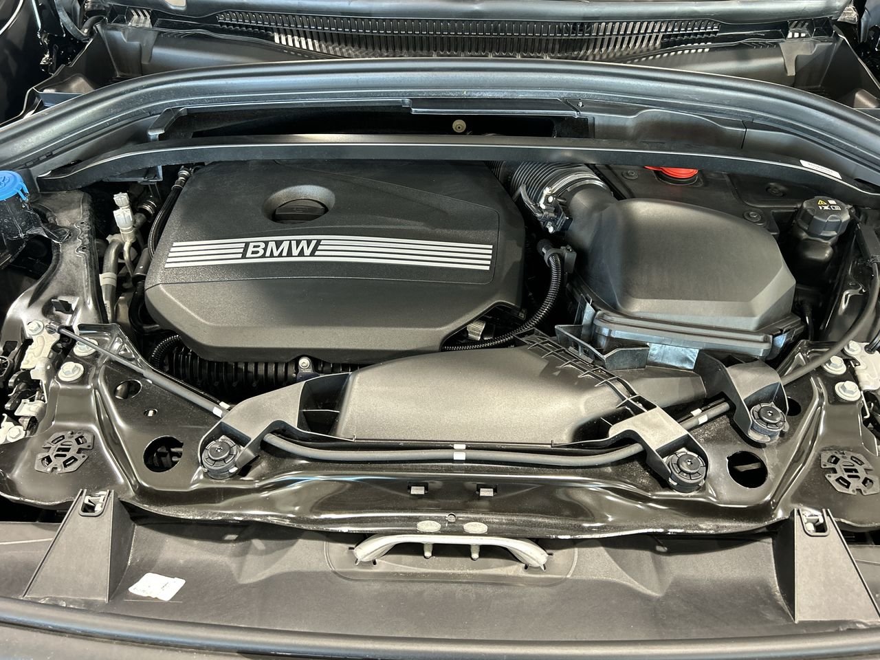2025 BMW X1 XDrive28i | Essential Package, Toronto, Cash
