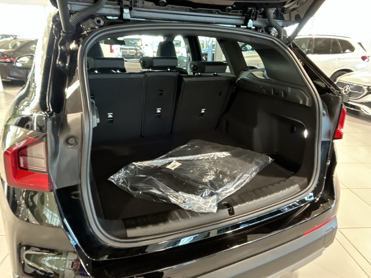 2025 BMW X1 XDrive28i | Essential Package, Toronto, Cash