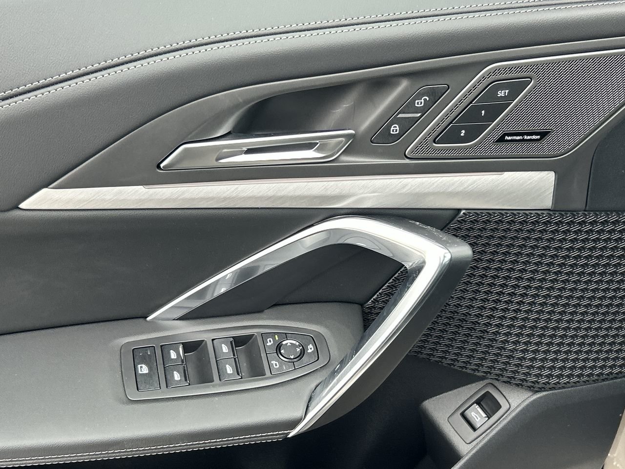 2026 BMW X1 xDrive28i, 多伦多, 全款车