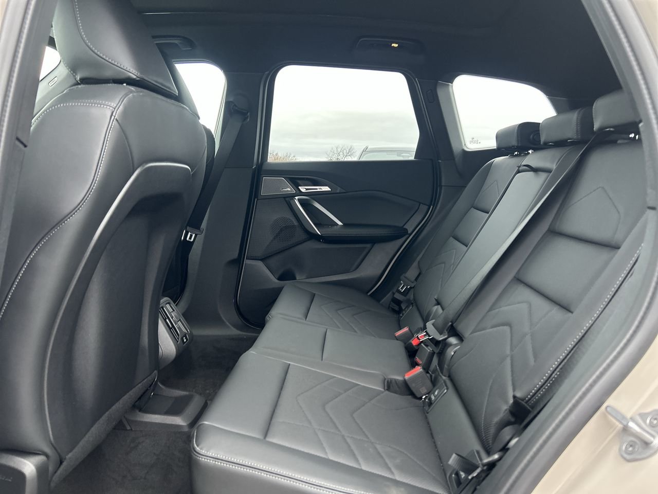 2026 BMW X1 xDrive28i, 多伦多, 全款车