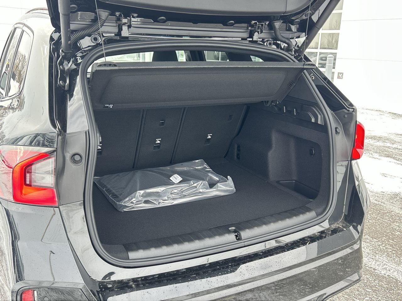 2026 BMW X1 xDrive28i M Sport Edition, 多伦多, 全款车