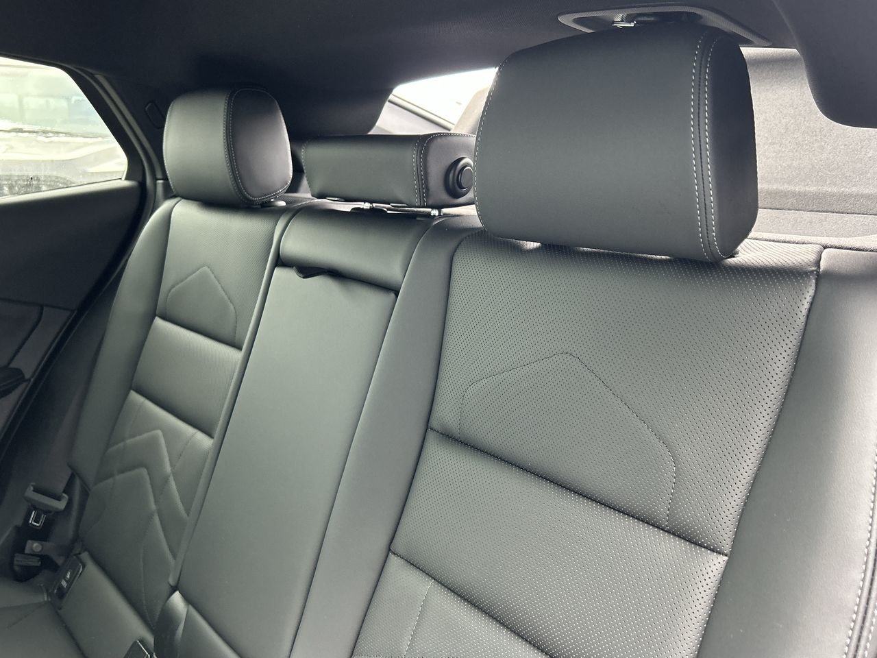 2025 BMW X2 XDrive28i, Toronto, Cash