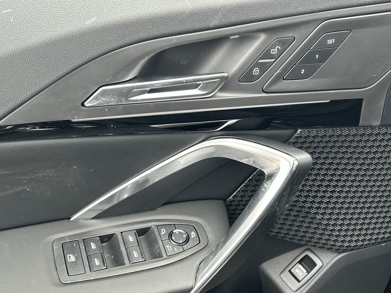 2025 BMW X2 XDrive28i, Toronto, Cash