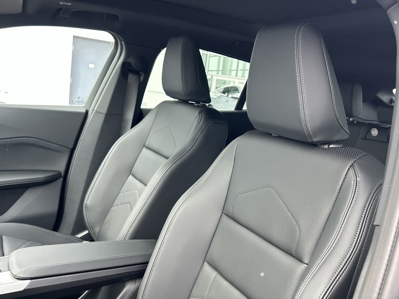 2025 BMW X2 XDrive28i, Toronto, Cash