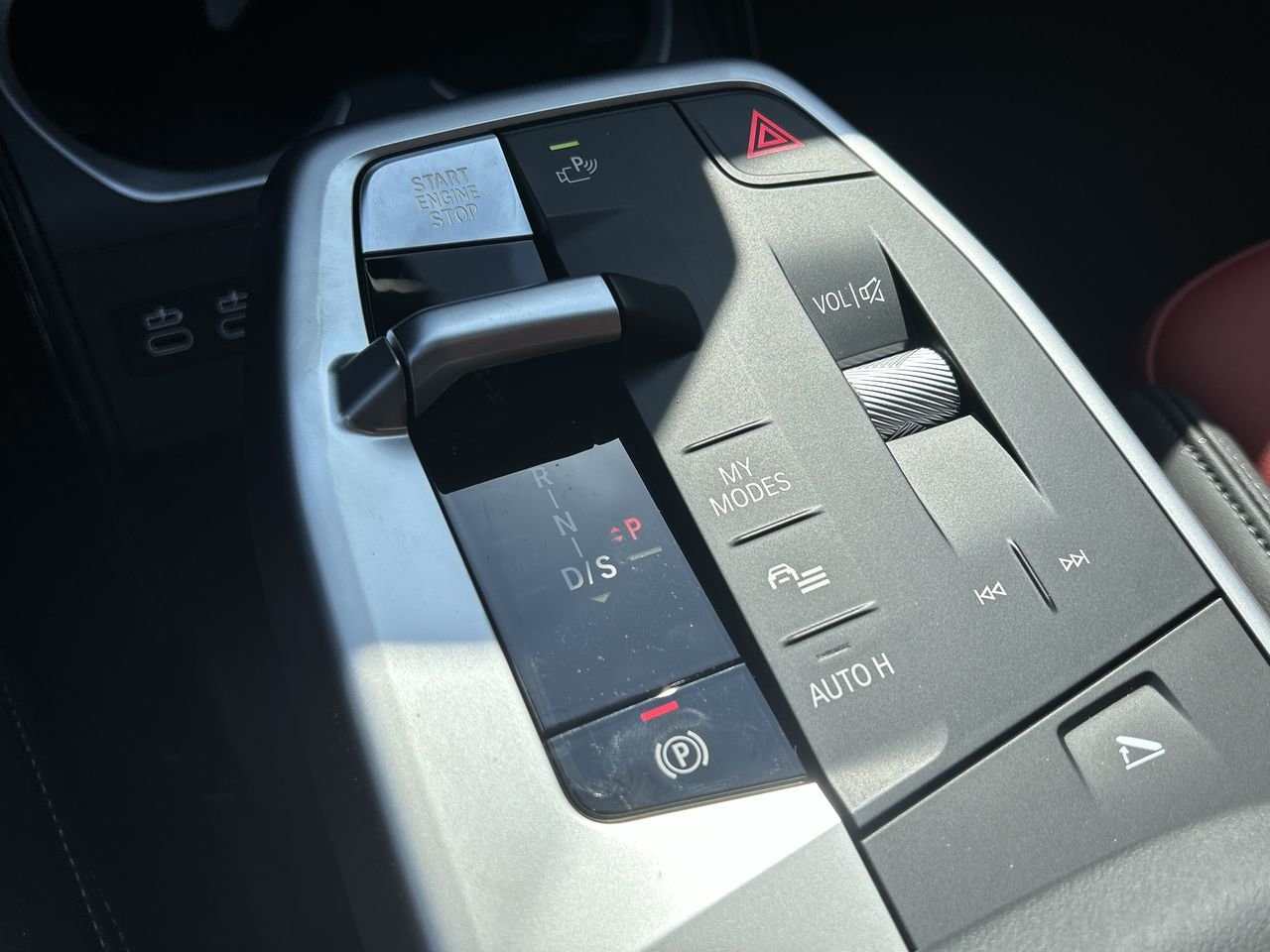 2025 BMW X2 XDrive28i, Toronto, Cash