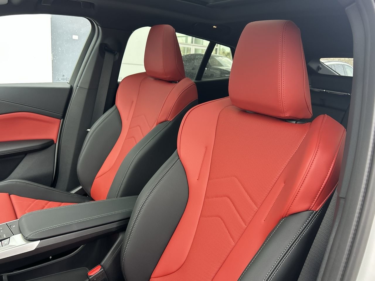 2025 BMW X2 XDrive28i, Toronto, Cash
