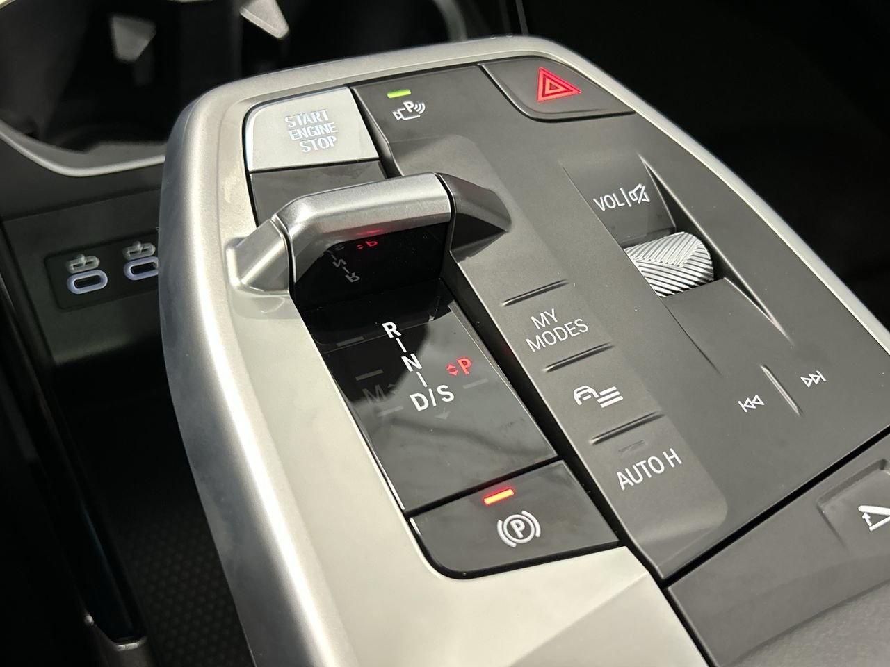 2025 BMW X2 XDrive28i, Toronto, Cash