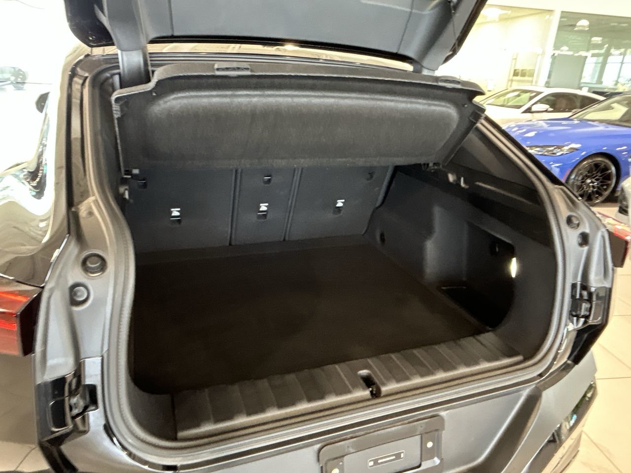 2025 BMW X2 XDrive28i | Essential Package, Toronto, Cash