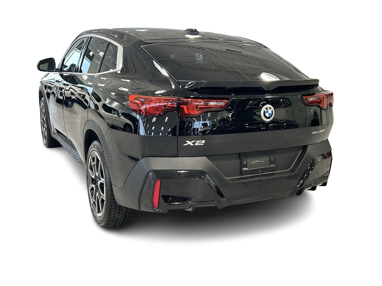 2025 BMW X2 xDrive28i | Essential Package, 多伦多, 全款车