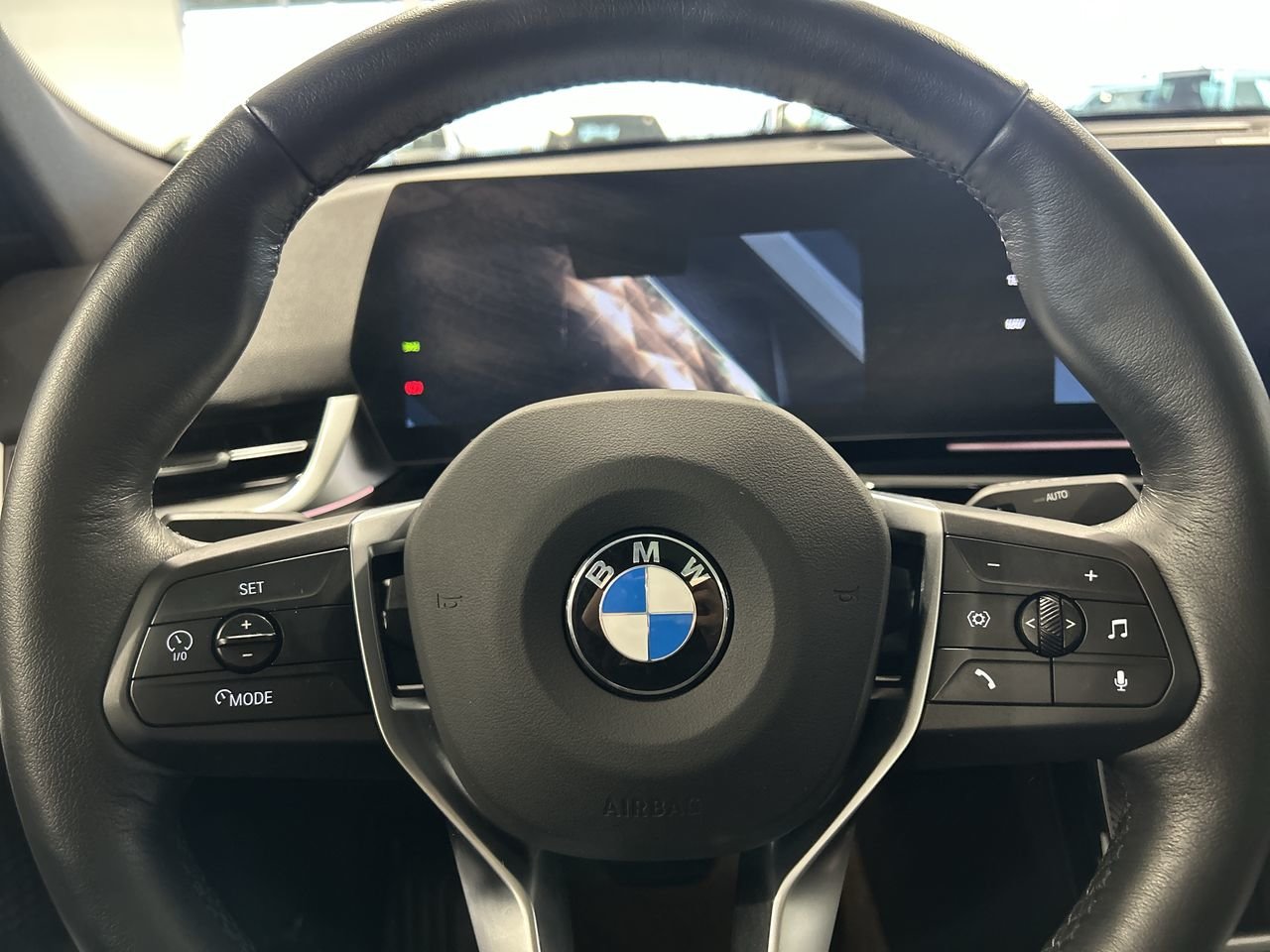 2025 BMW X2 xDrive28i | Essential Package, 多伦多, 全款车