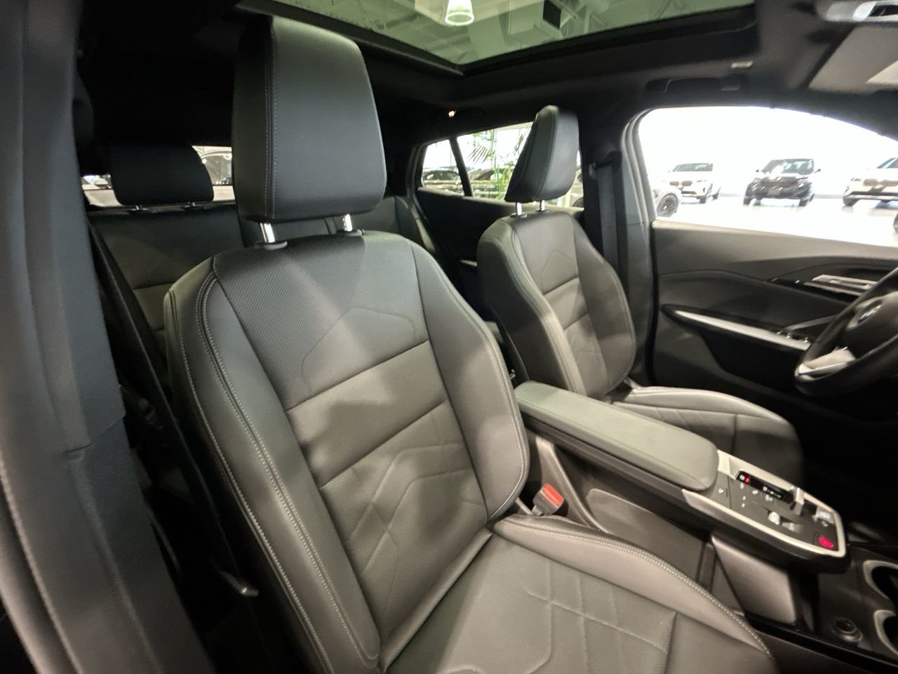 2025 BMW X2 xDrive28i | Essential Package, 多伦多, 全款车