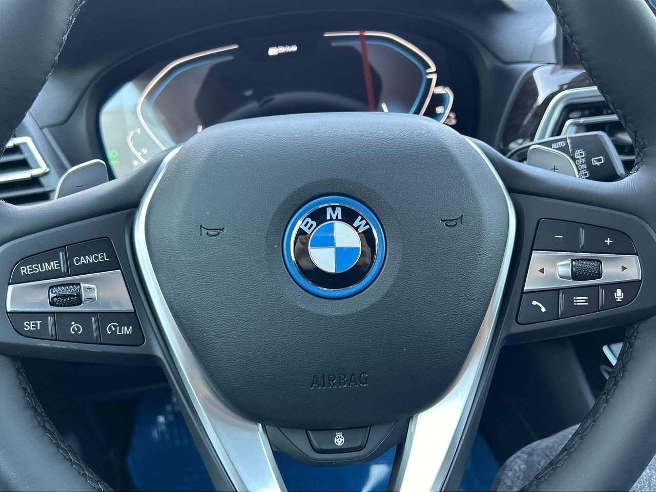 2024 BMW X3 PHEV XDrive30e, Toronto, Cash
