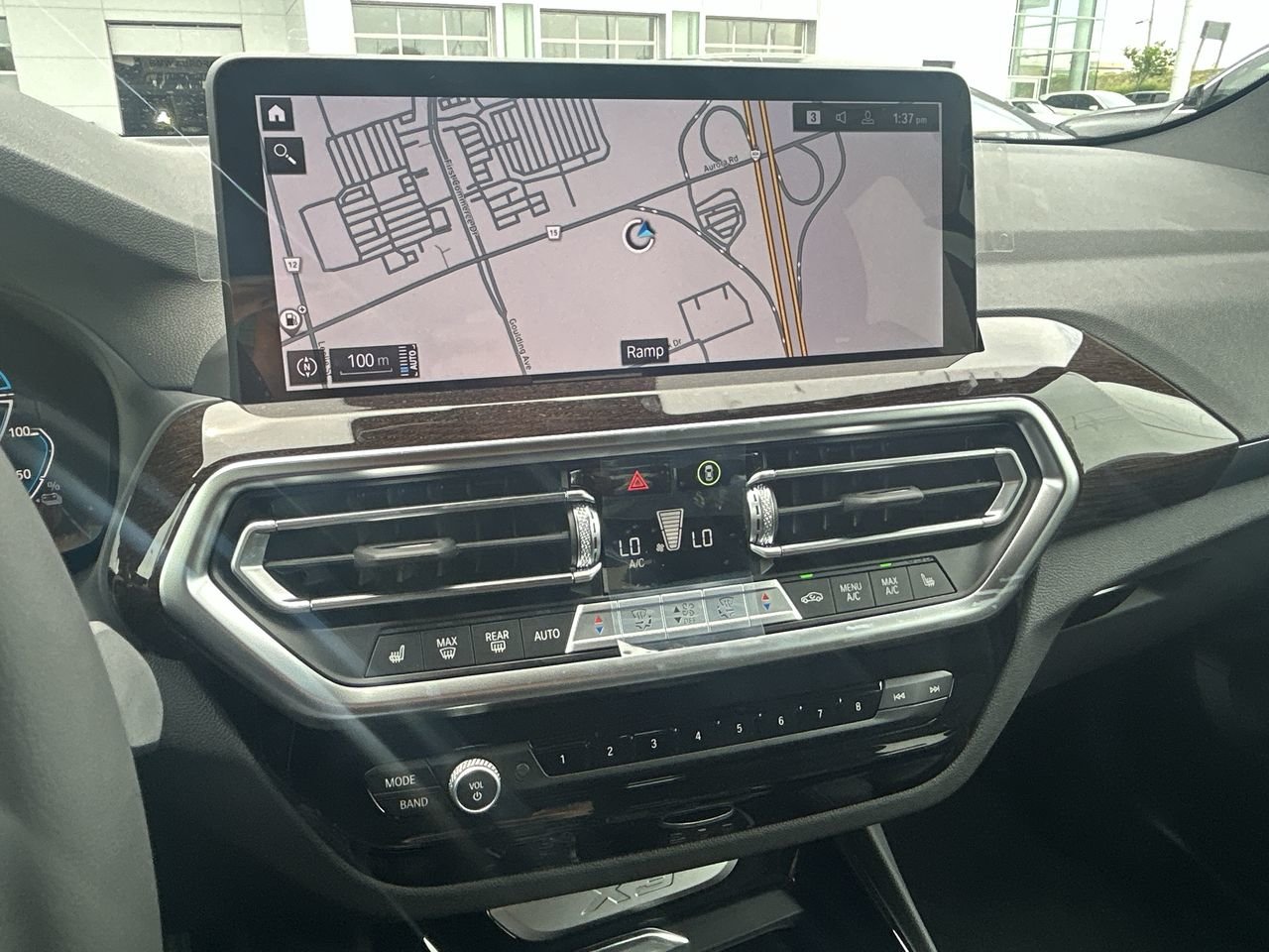2024 BMW X3 PHEV XDrive30e, Toronto, Cash