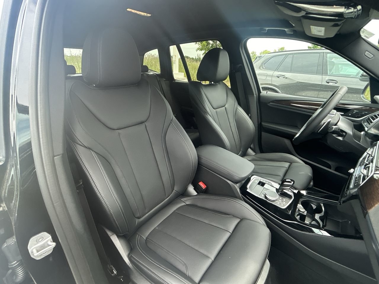 2024 BMW X3 PHEV XDrive30e, Toronto, Cash