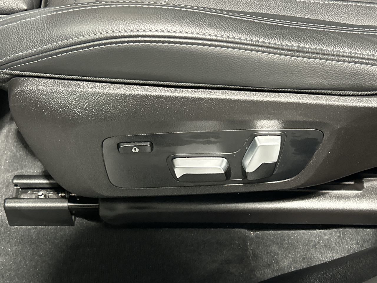 2021 BMW X3 XDrive30i, Toronto, Cash