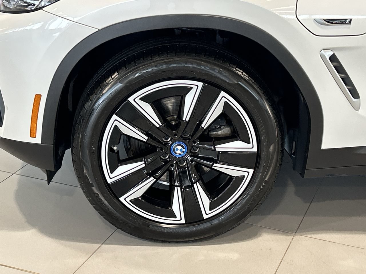 2022 BMW X3 XDrive30e | Essential Package, Toronto, Cash