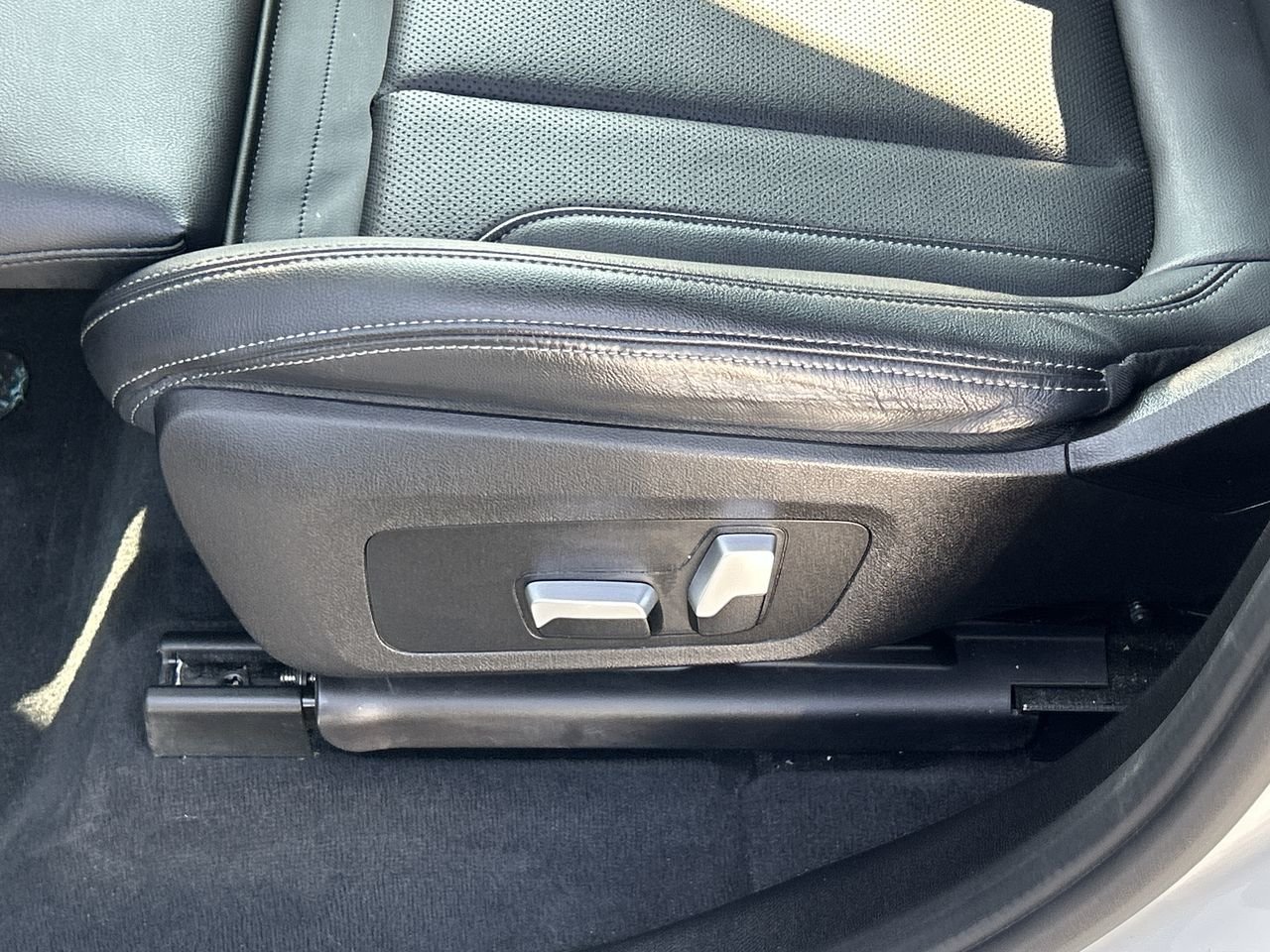 2022 BMW X3 XDrive30e, Toronto, Cash