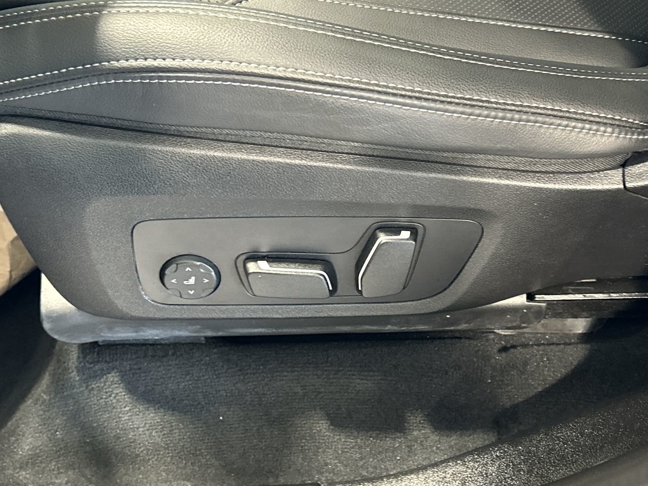 2024 BMW X3 XDrive30i | Essential Package, Toronto, Cash