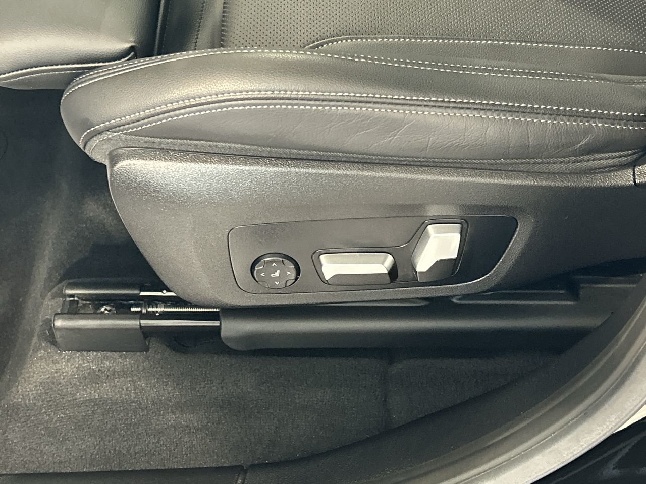 2024 BMW X3 XDrive30i | Essential Package, Toronto, Cash