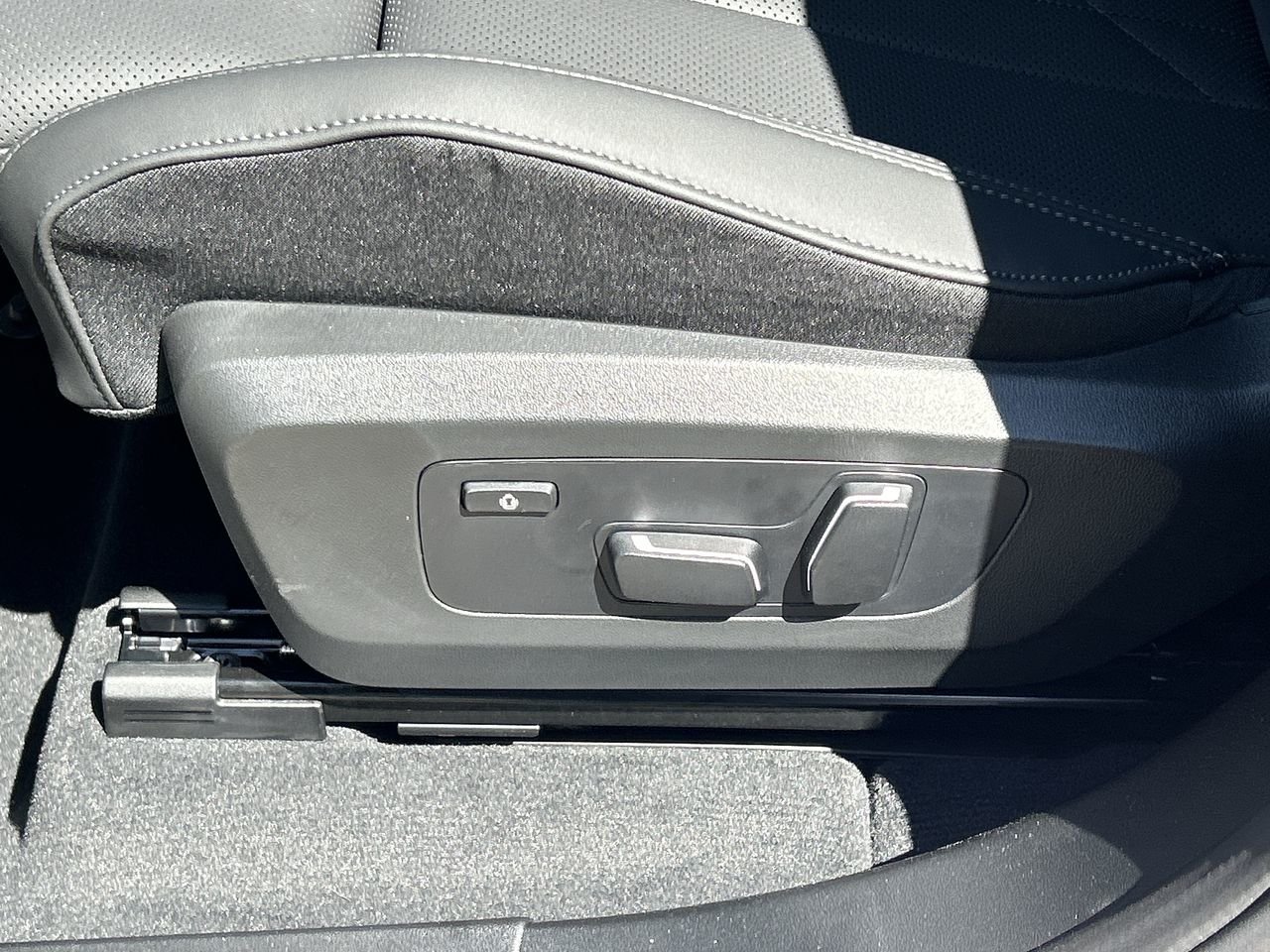 2025 BMW X3 30 xDrive, Toronto, Cash