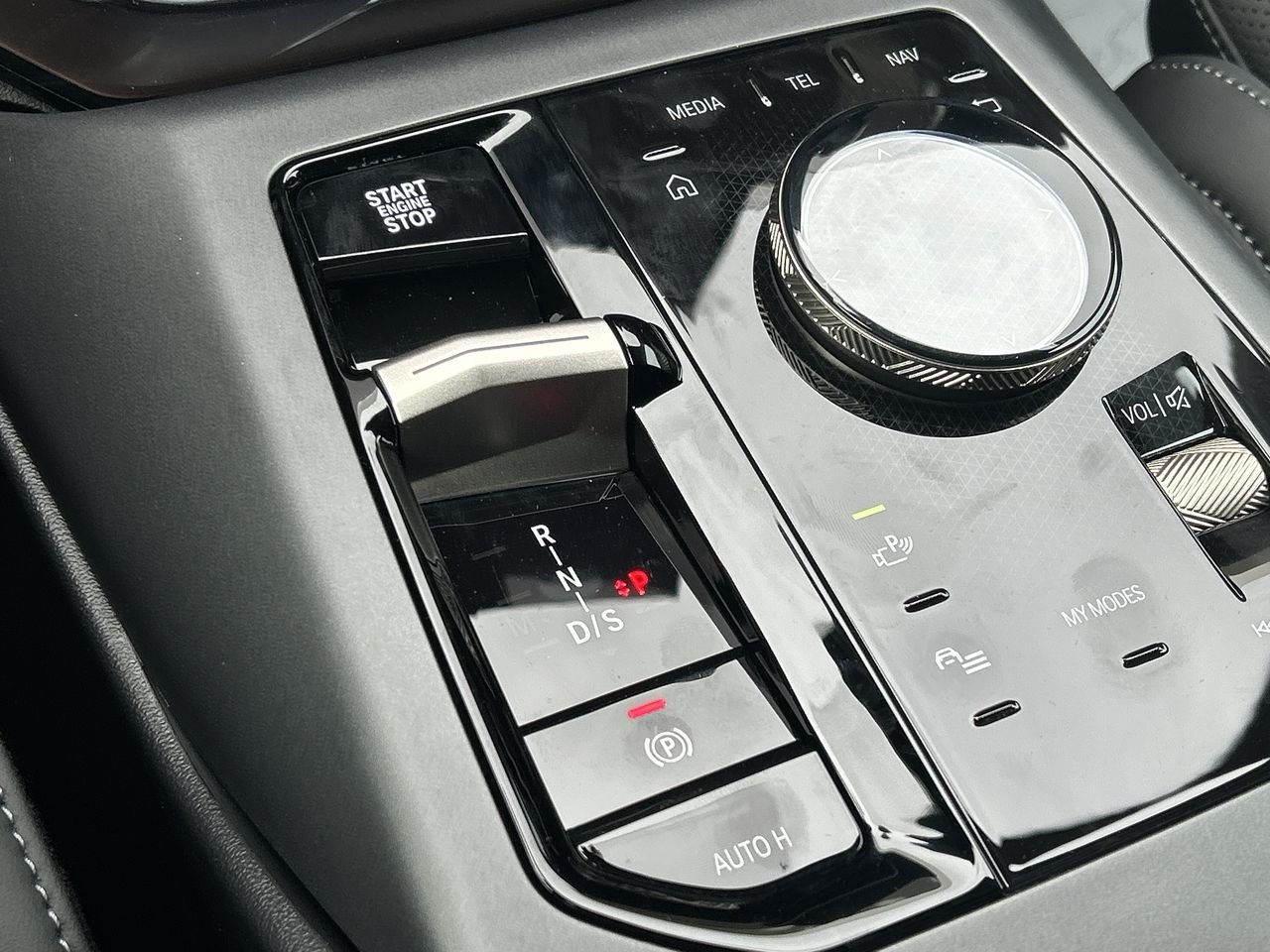 2025 BMW X3 30 xDrive, Toronto, Cash