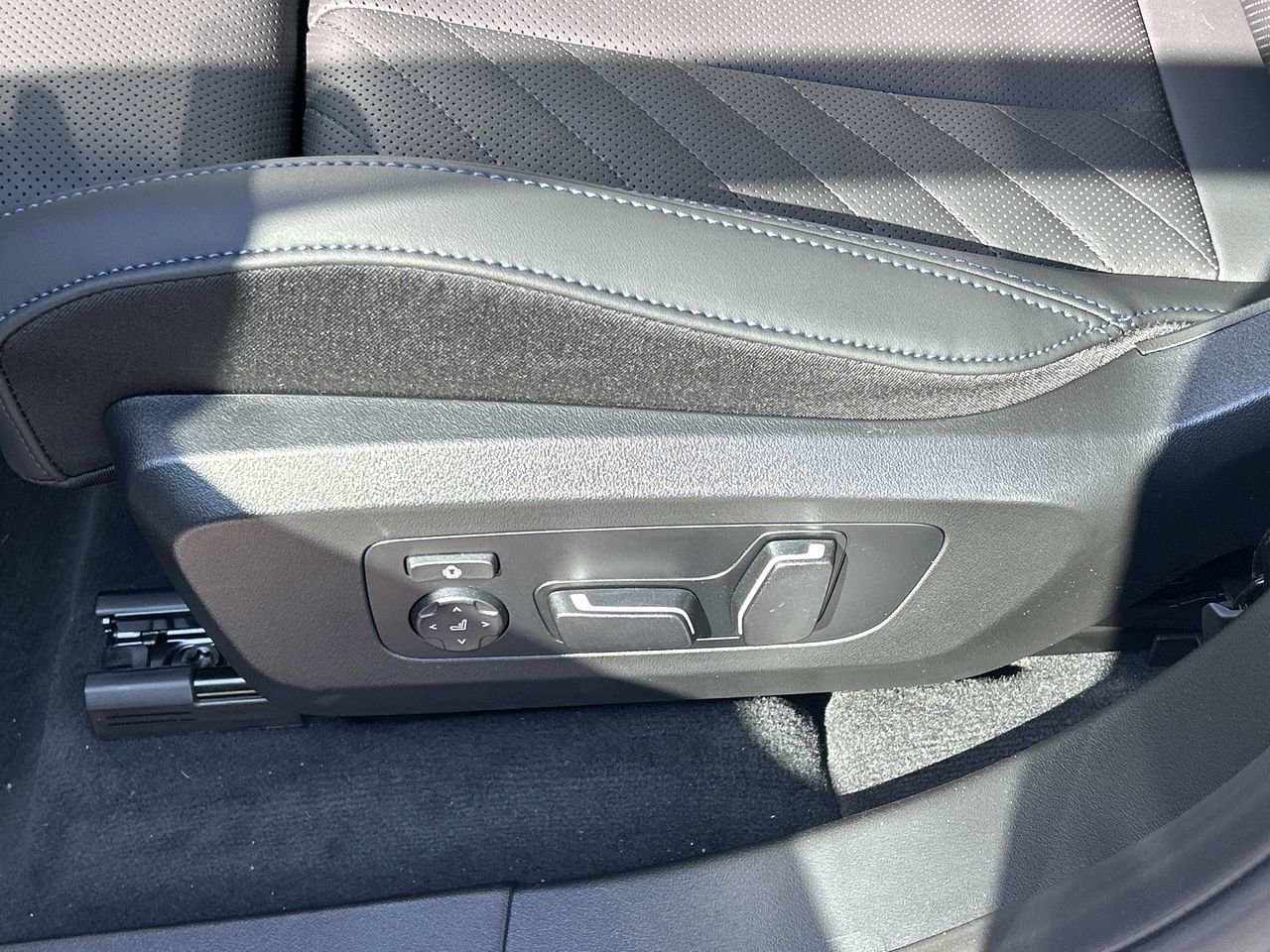 2025 BMW X3 M50 xDrive, Toronto, Cash