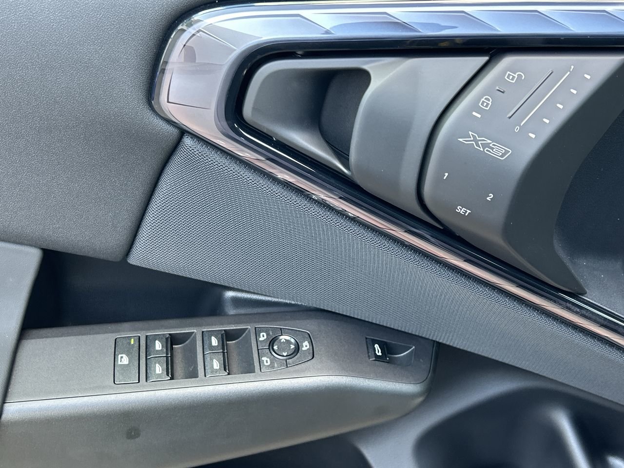 2025 BMW X3 30 xDrive, Toronto, Cash
