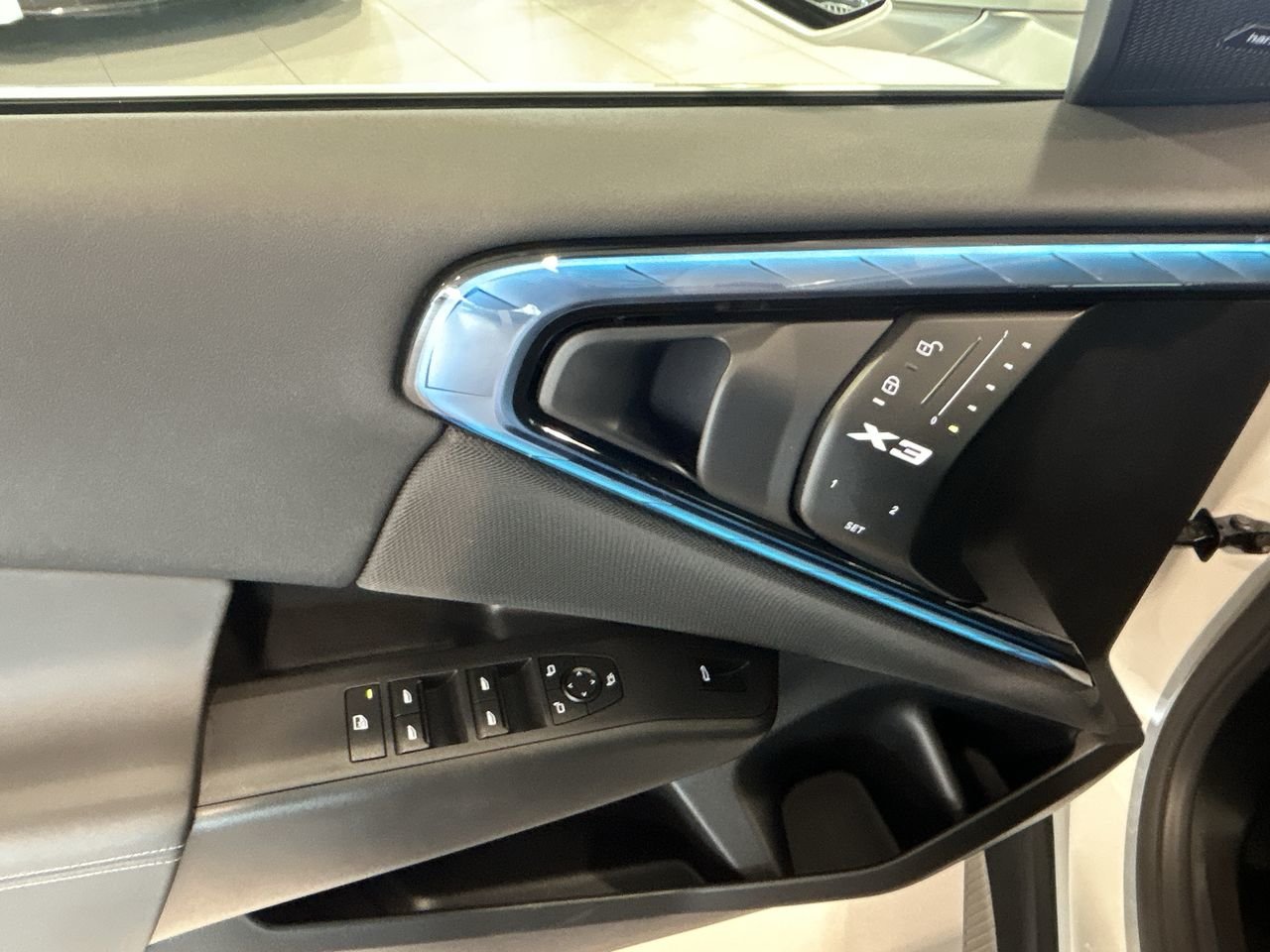 2025 BMW X3 30 xDrive | Premium Package, Toronto, Cash