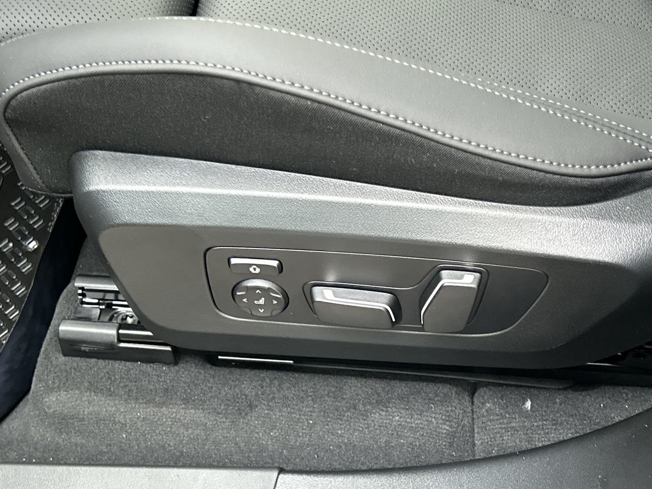 2026 BMW X3 M50 xDrive, Toronto, Cash