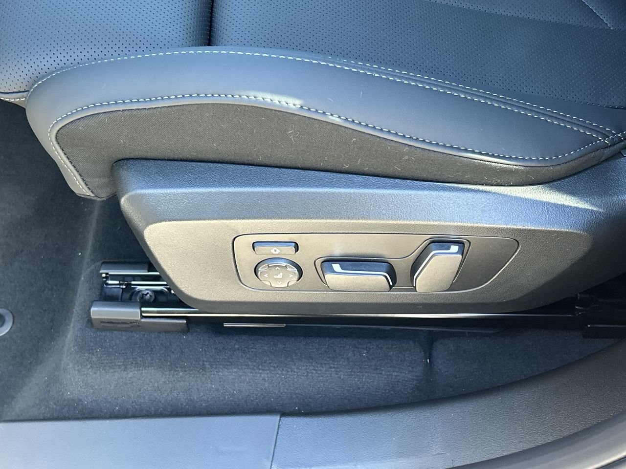 2026 BMW X3 30 xDrive, 多伦多, 全款车