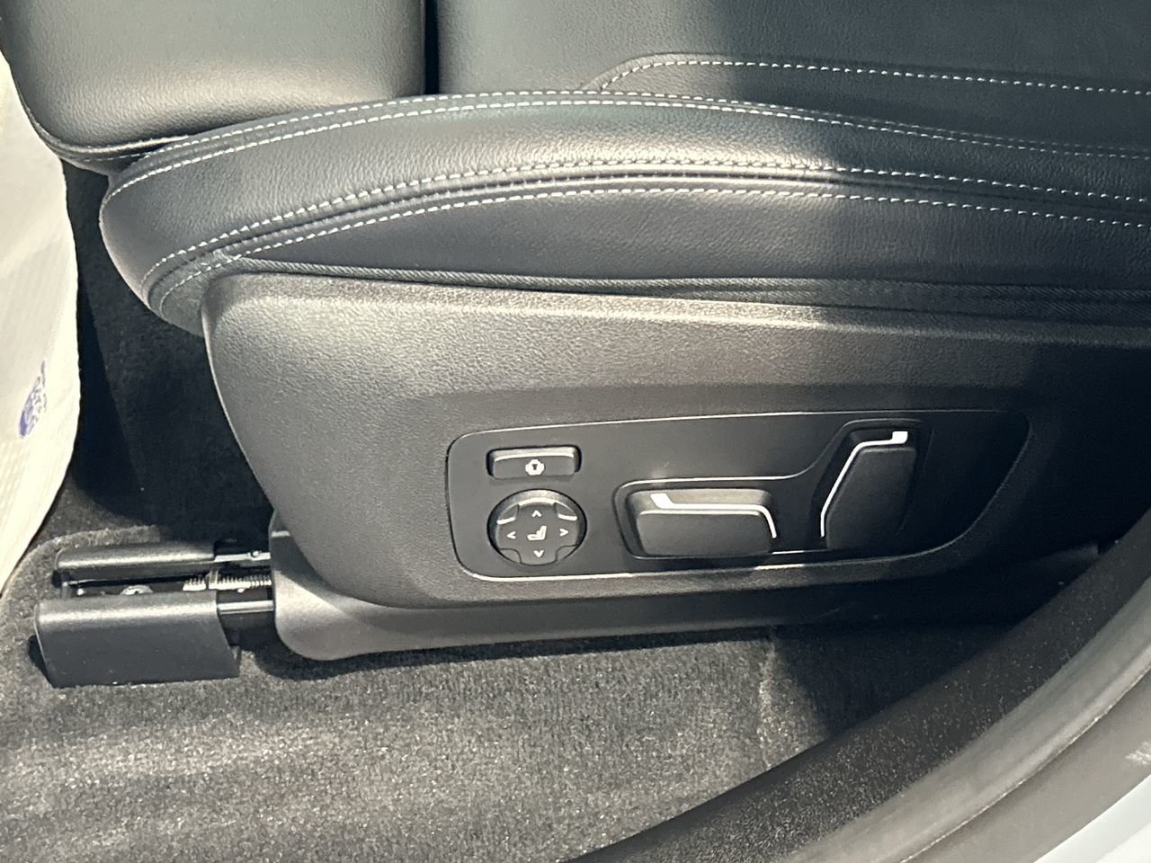 2025 BMW X4 M40i xDrive | Enhanced Package, Toronto, Cash