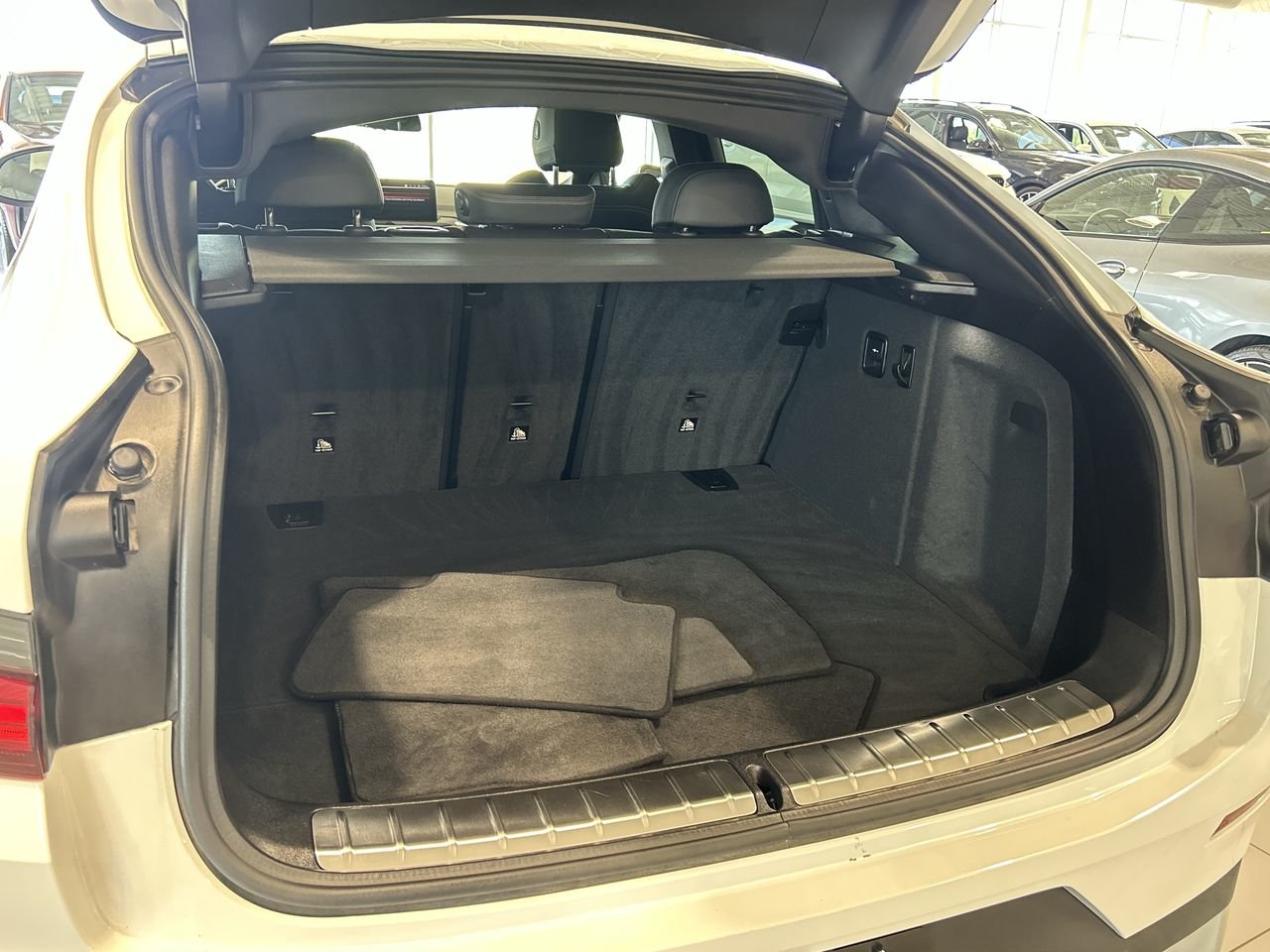 2025 BMW X4 XDrive30i | Essential Package, 多伦多, 全款车