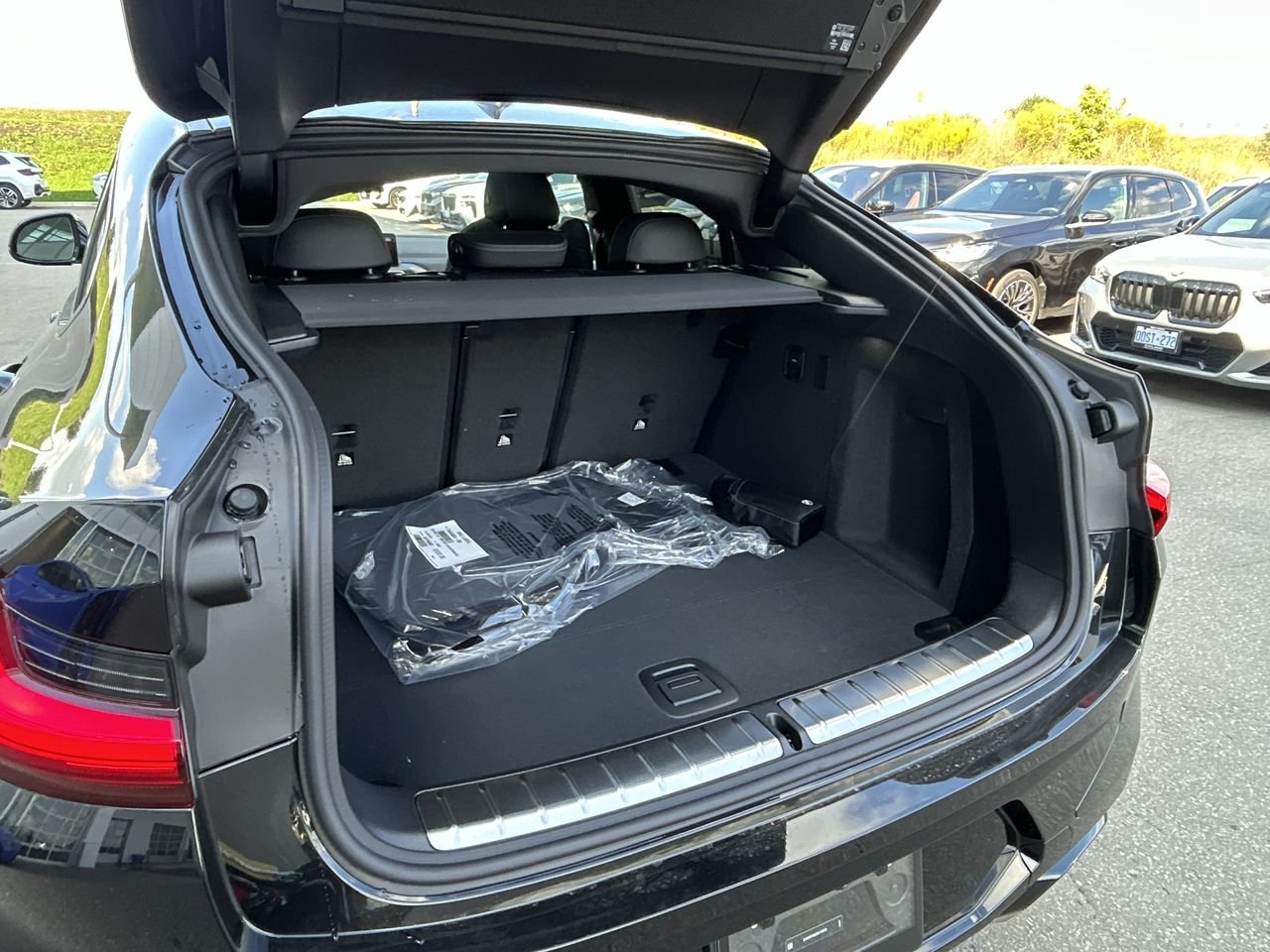 2025 BMW X4 XDrive30i M Sport Edition, Toronto, Cash