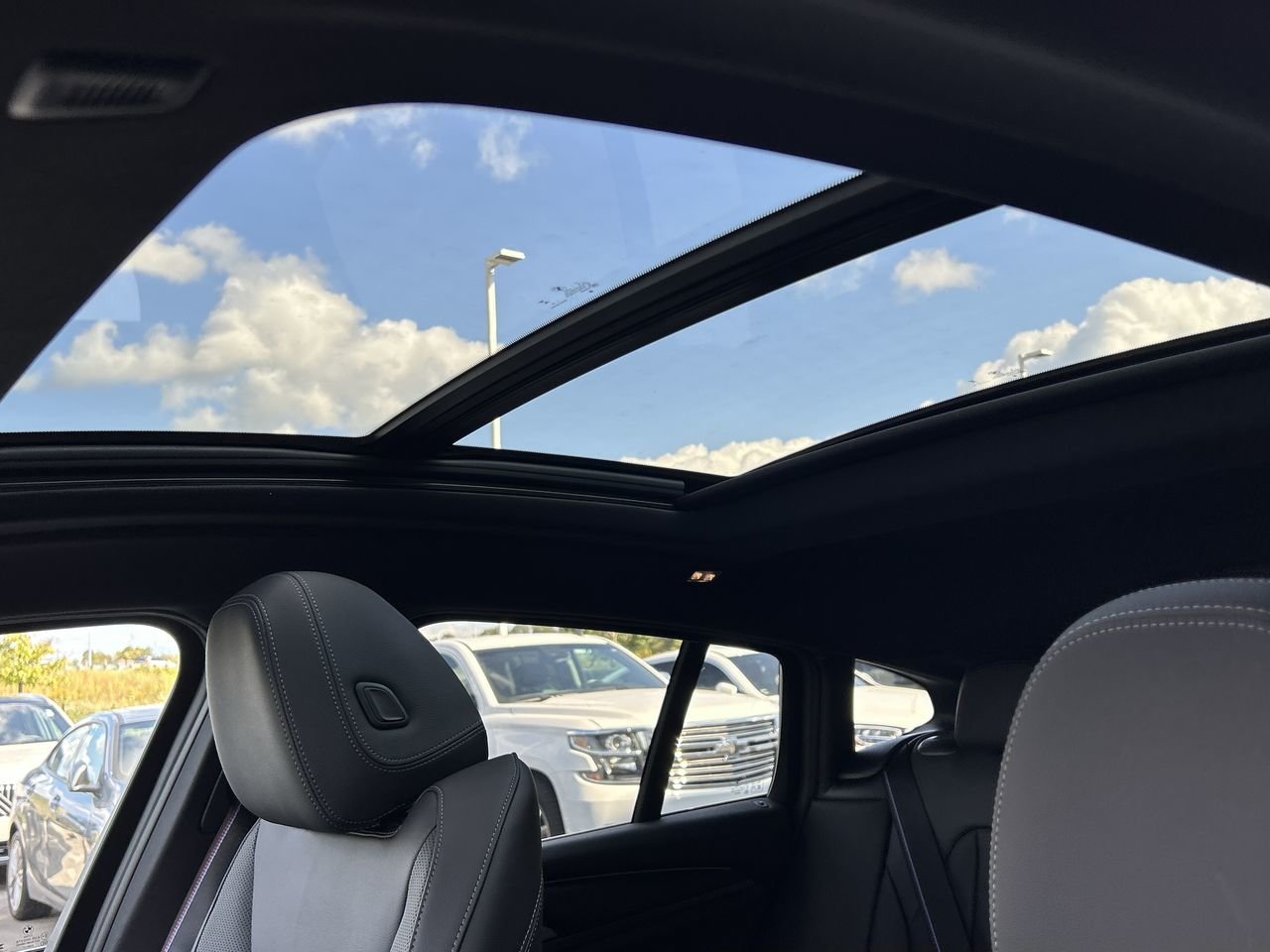 2025 BMW X4 XDrive30i M Sport Edition, Toronto, Cash